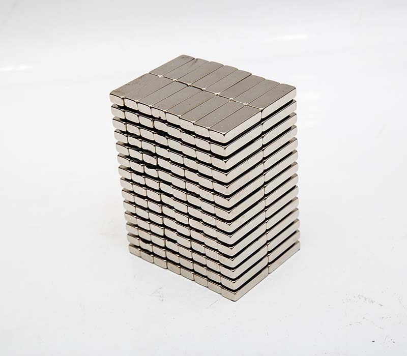 和田25x5x4 方块 镀镍